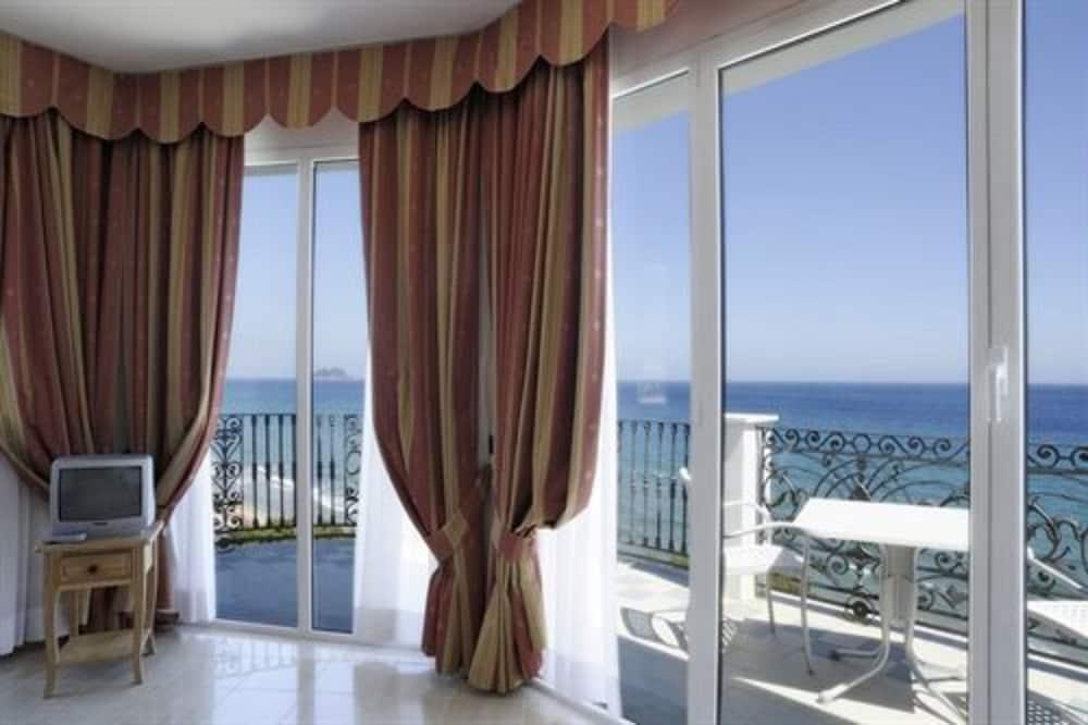 Grand Hotel Mediterranee Alassio Kültér fotó