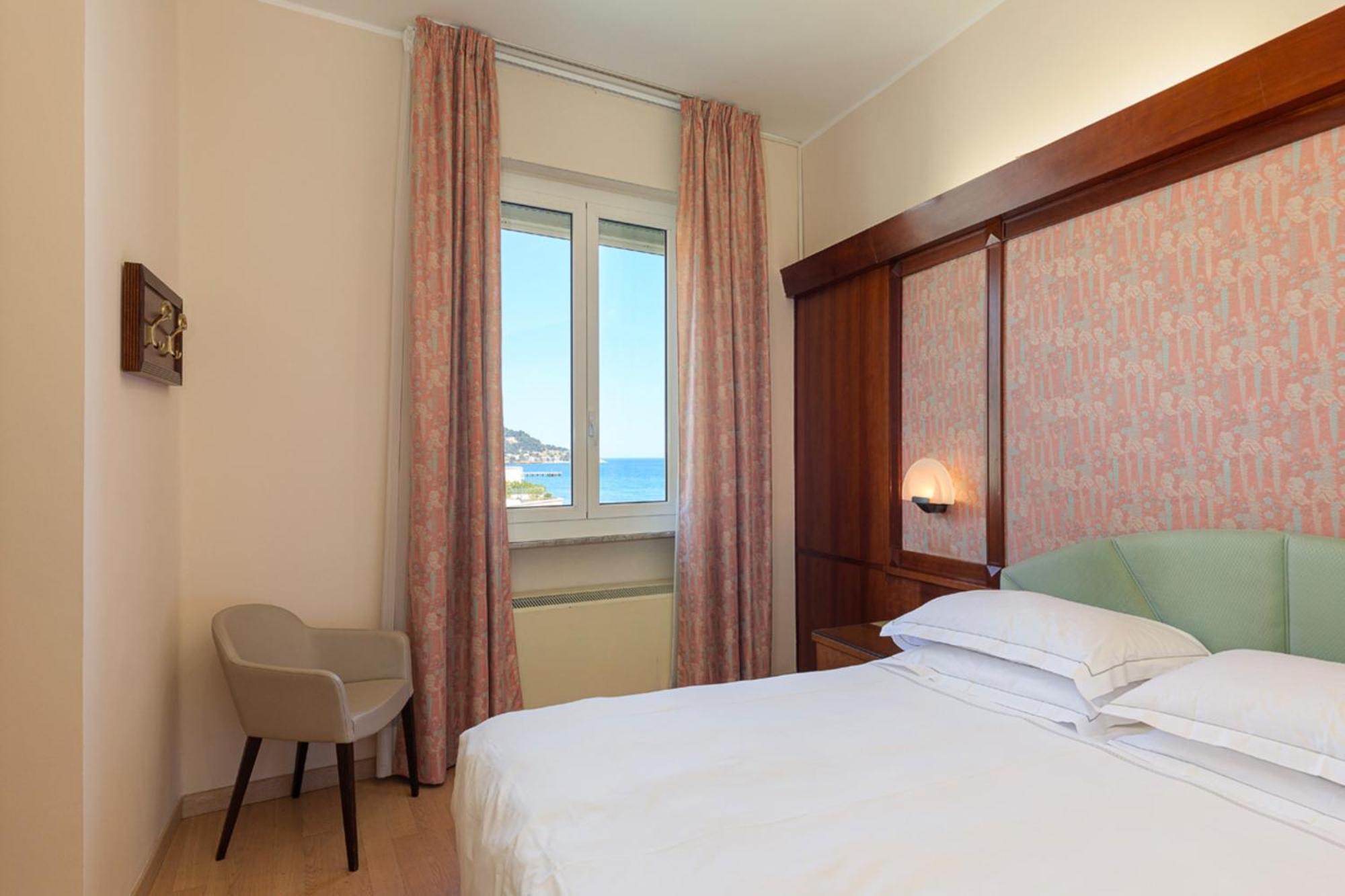 Grand Hotel Mediterranee Alassio Kültér fotó