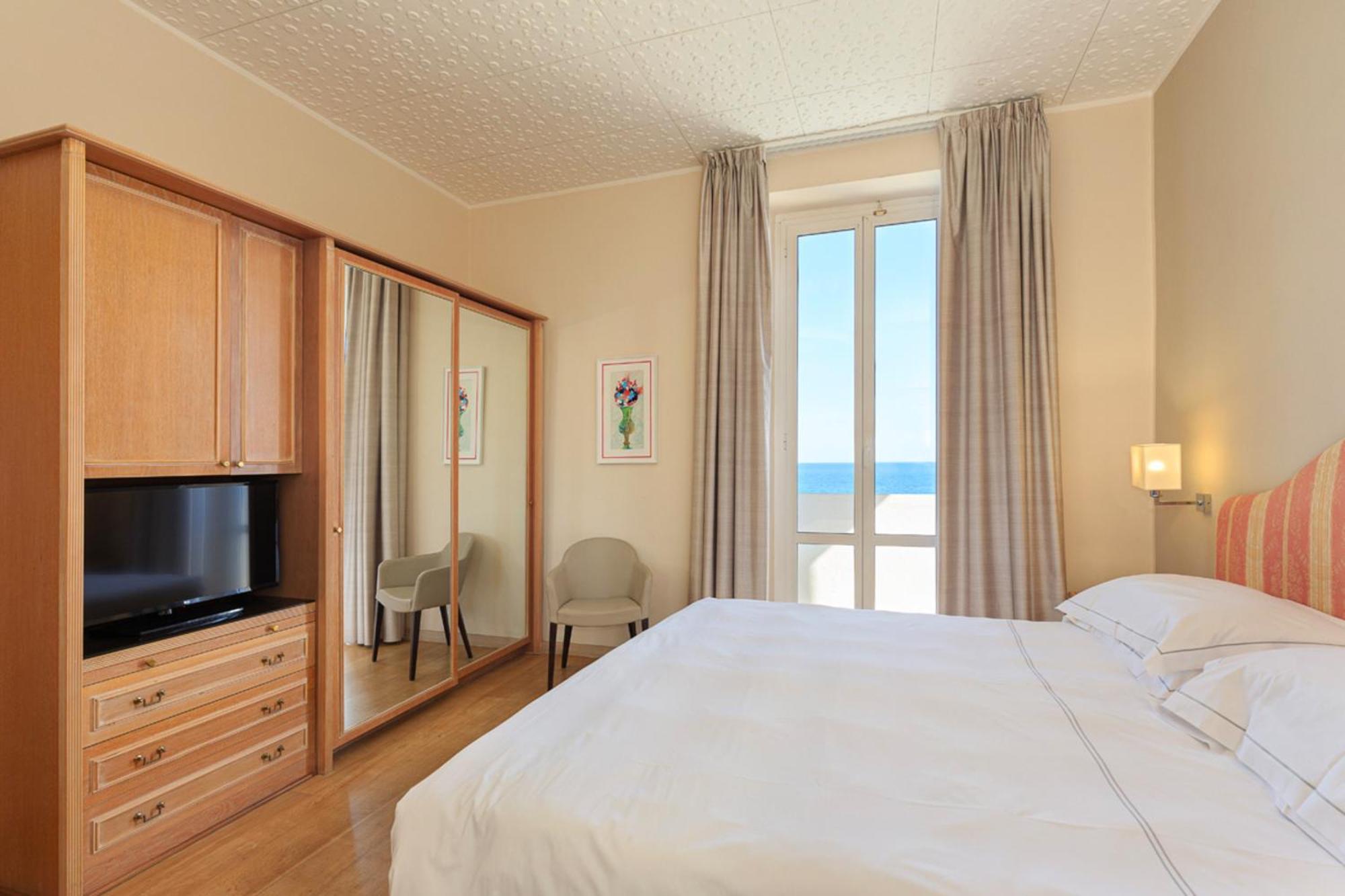 Grand Hotel Mediterranee Alassio Kültér fotó